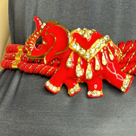 🛑🛑SOLD 🌸Vintage Gutos Red Rhinestone Elephant Stretch Belt - Picture 13 of 17